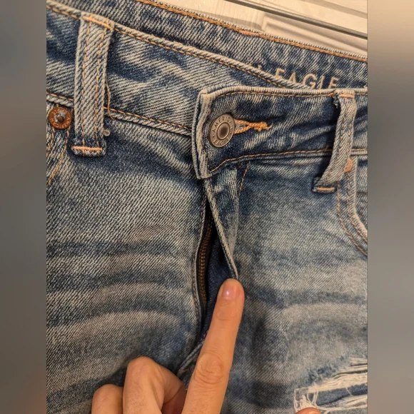 American Eagle Mom short distress ripped blue beach boho jean denim Short sz 6 t - Picture 5 of 8